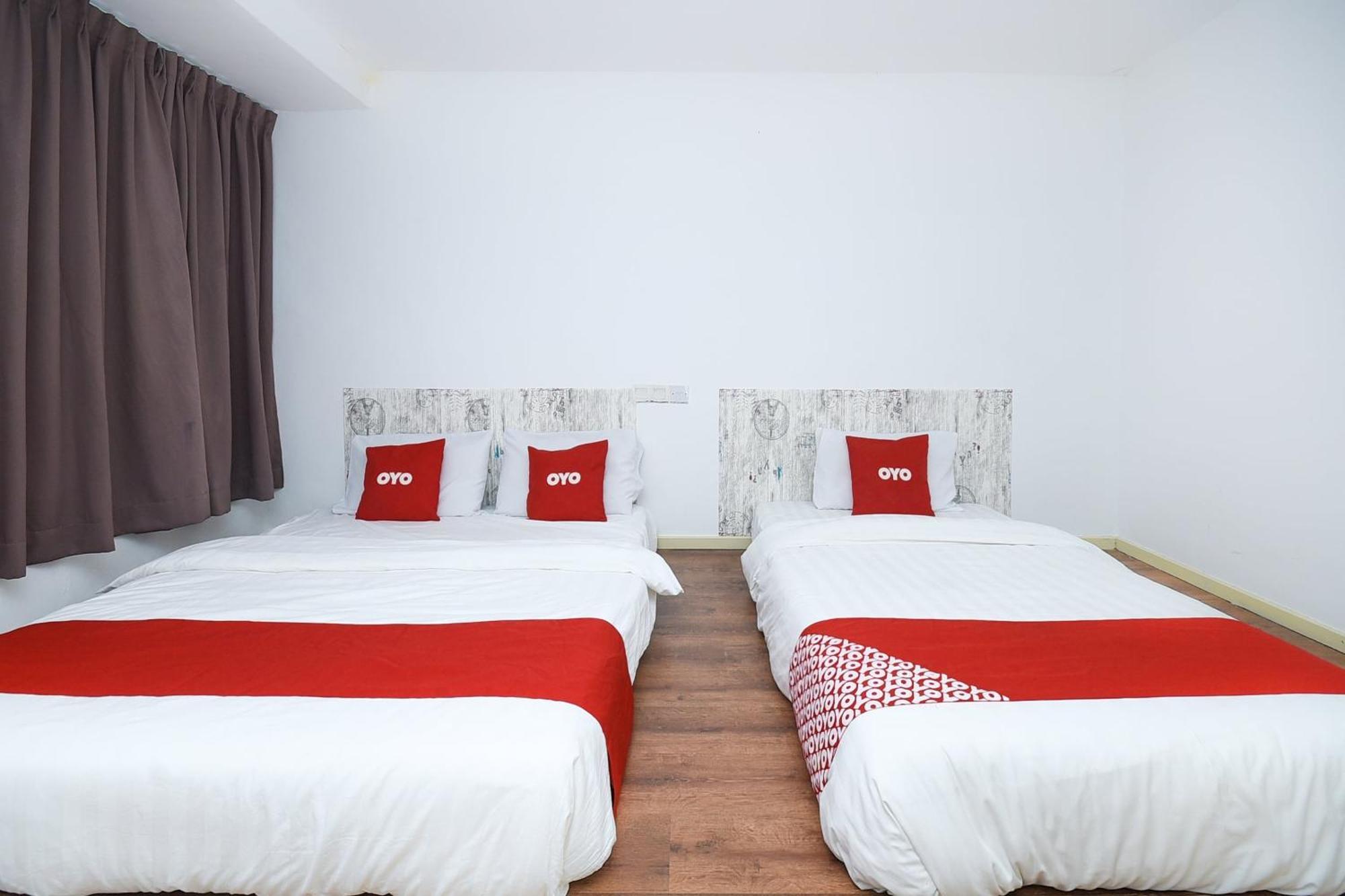 Oyo 90820 River Inn Мірі Екстер'єр фото